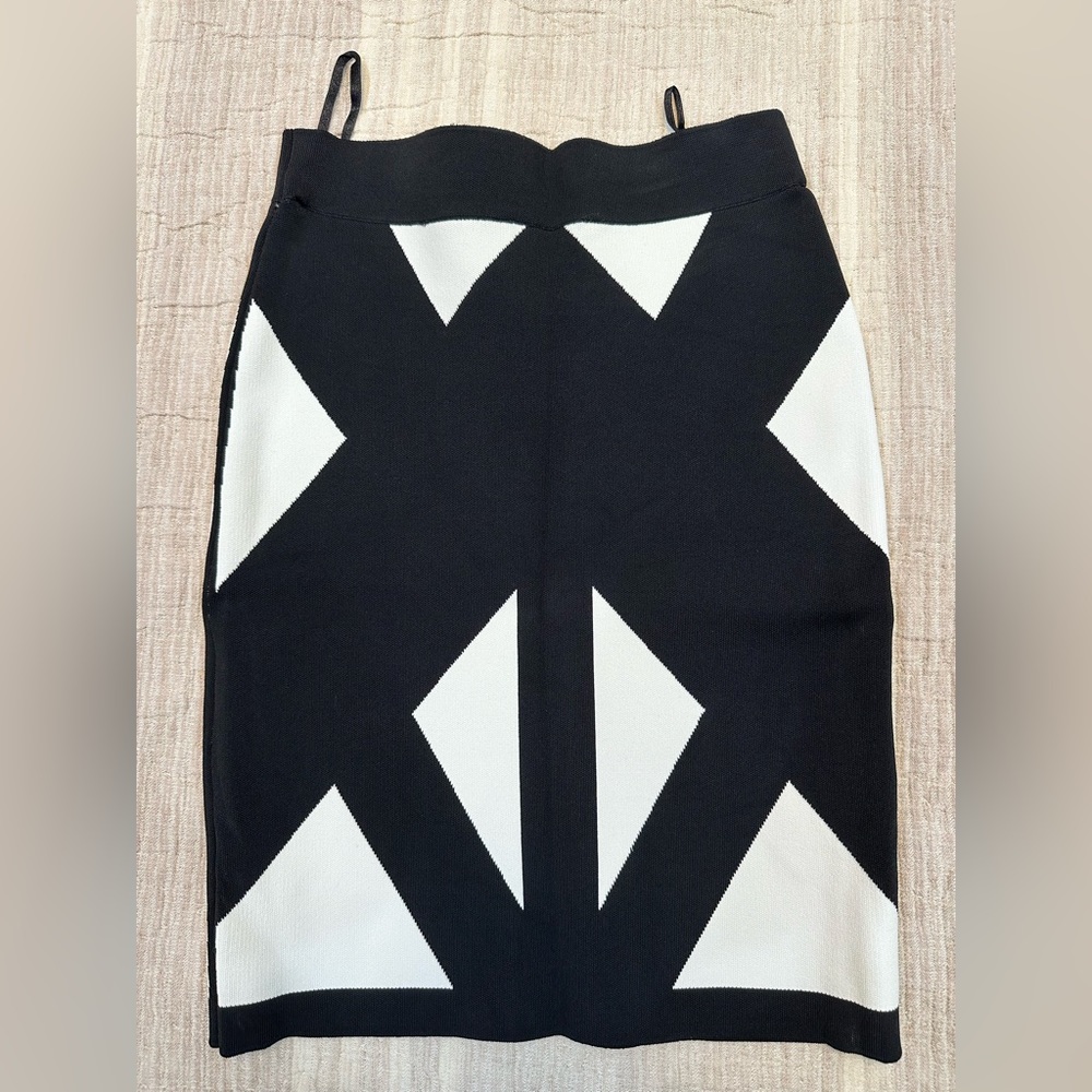 Bcbg maxazria skirt